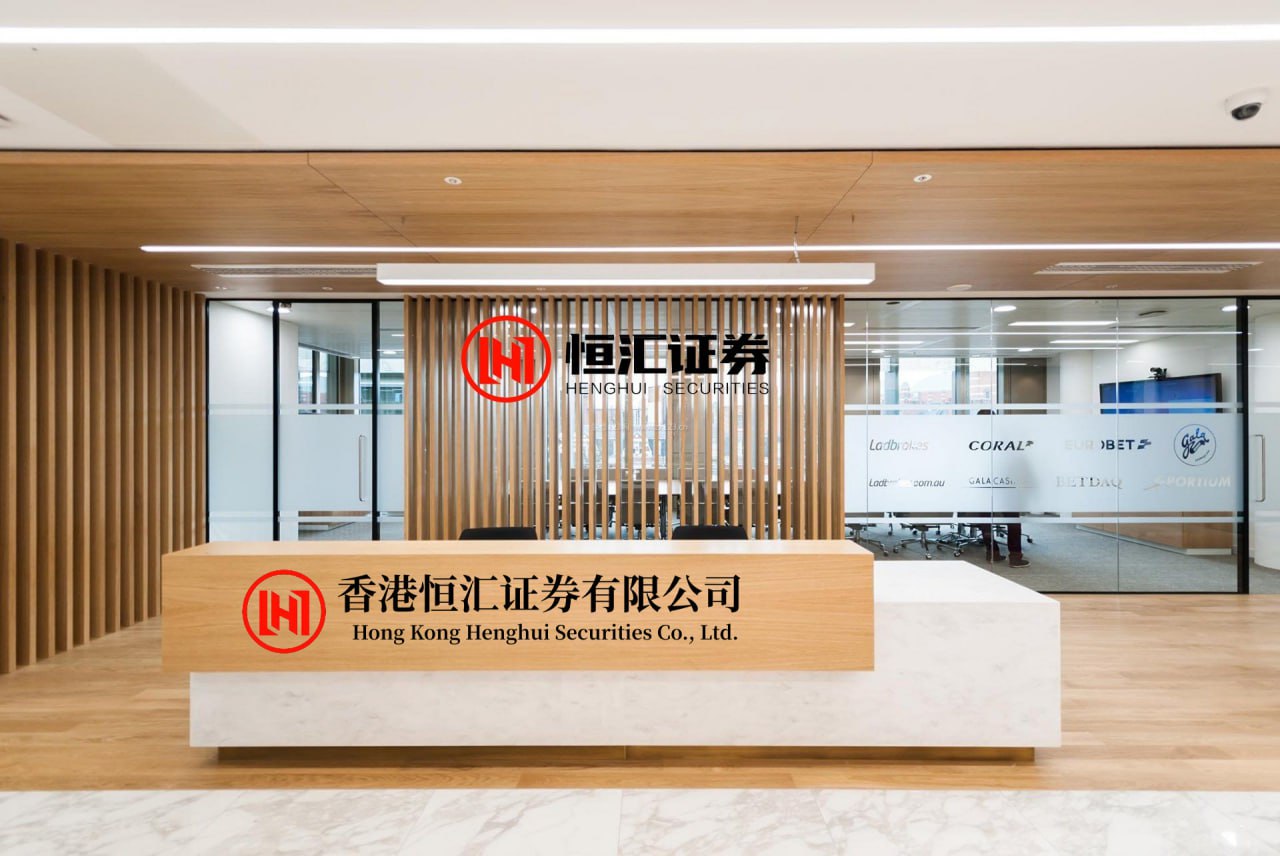 财盘配资 谭章熹博士：给中国芯片一点耐心，10至20年必将超越美国！网友：不是喊口号就能解决的